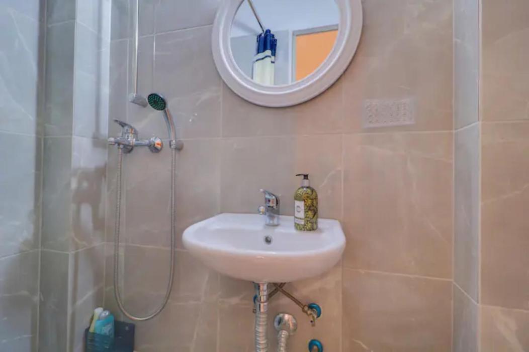 Central Mini & Full Renovated Studio @ Syntagma Афины Экстерьер фото